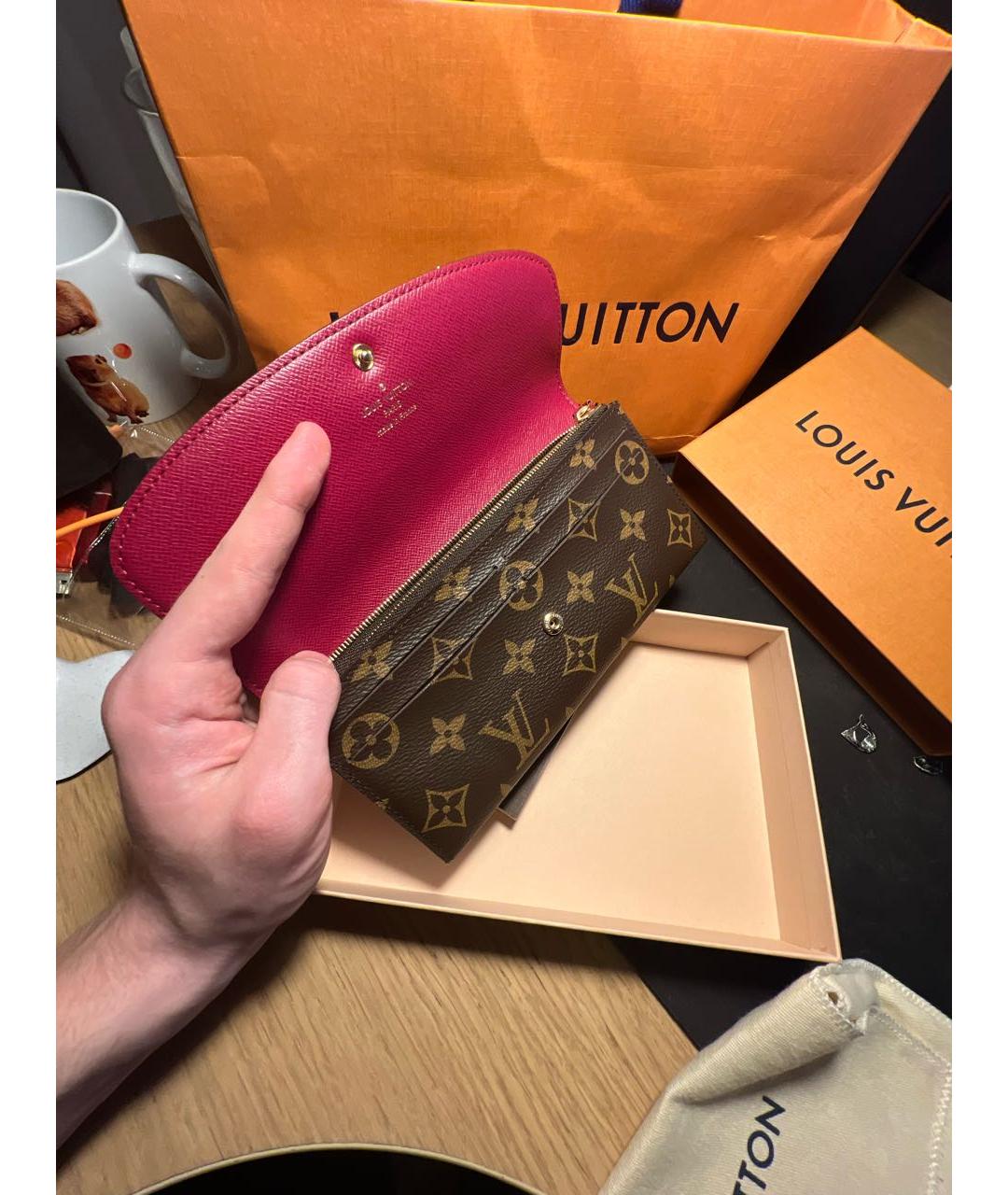 LOUIS VUITTON Коричневый кожаный кошелек, фото 8