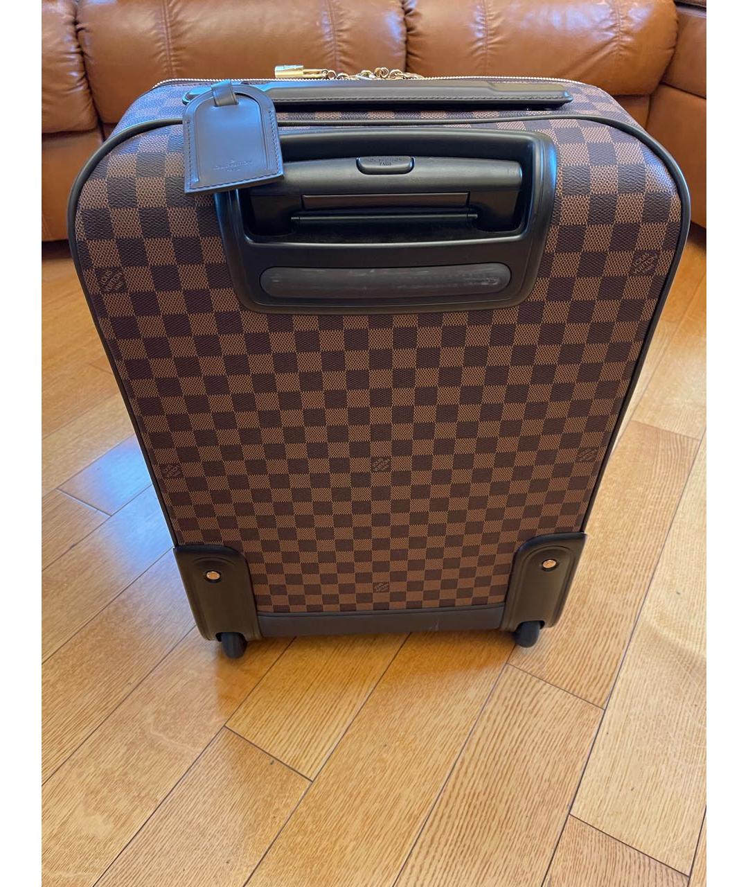 LOUIS VUITTON Коричневый чемодан из искусственной кожи, фото 6