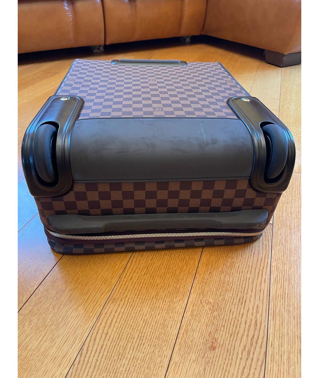 LOUIS VUITTON Коричневый чемодан из искусственной кожи, фото 3