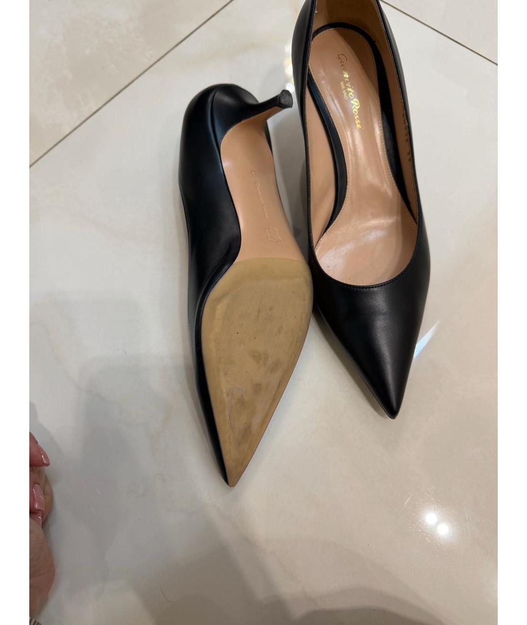 GIANVITO ROSSI Черные кожаные лодочки на низком каблуке, фото 8