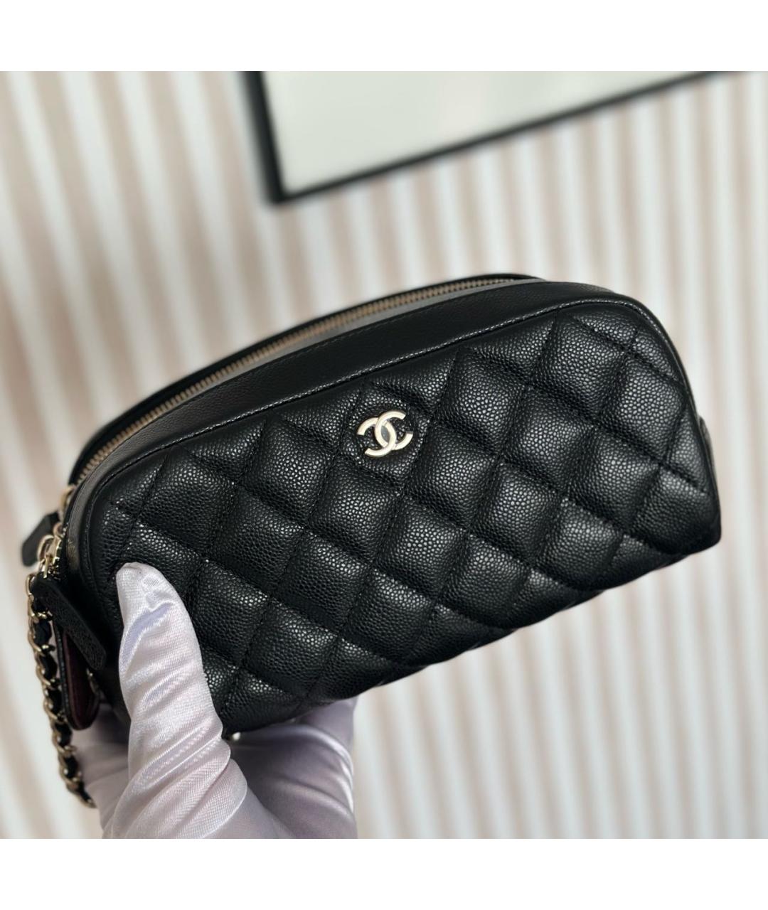 CHANEL Черная кожаная косметичка, фото 4