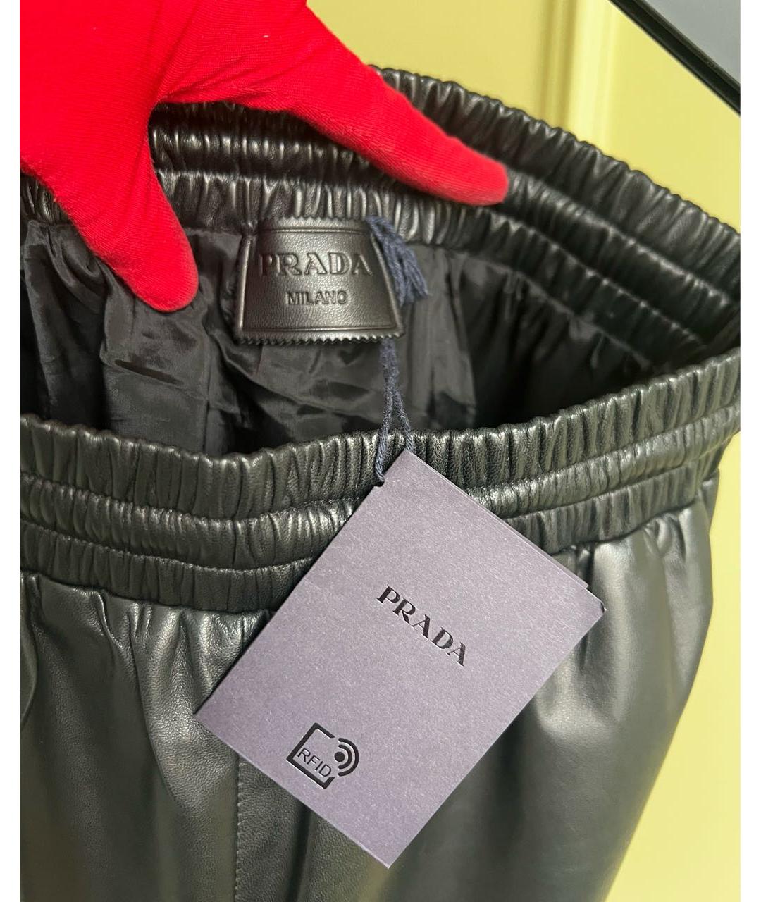 PRADA Черная кожаная юбка мини, фото 7