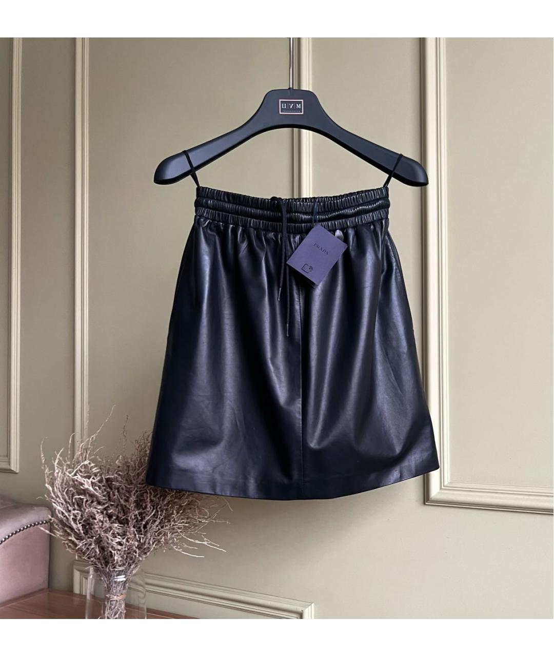 PRADA Черная кожаная юбка мини, фото 9