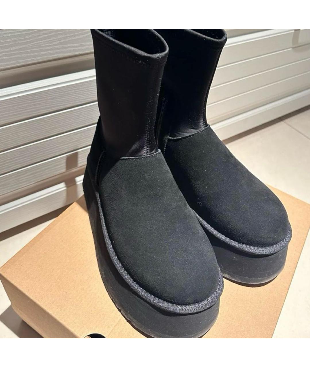 UGG AUSTRALIA Черные замшевые ботинки, фото 6