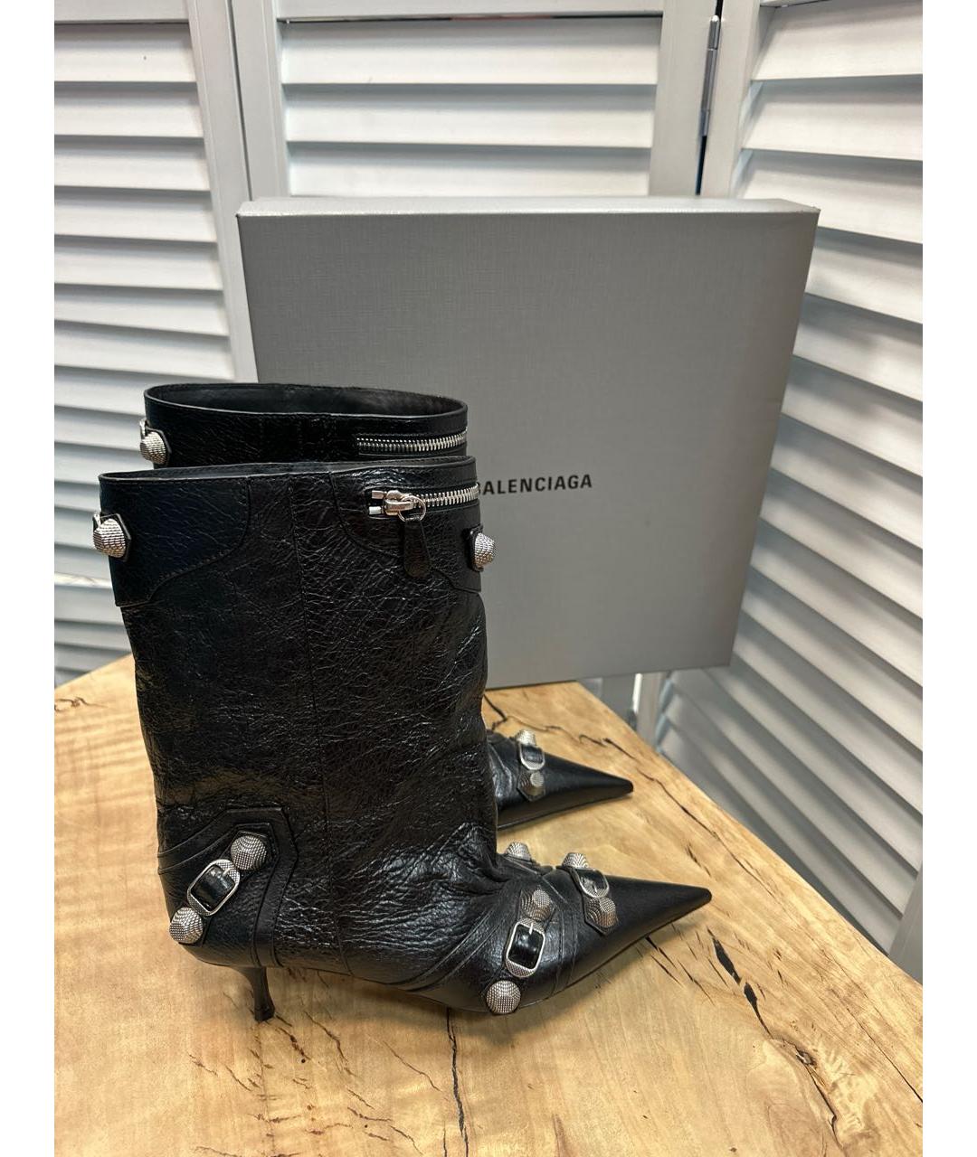 BALENCIAGA Черные кожаные ботильоны, фото 2