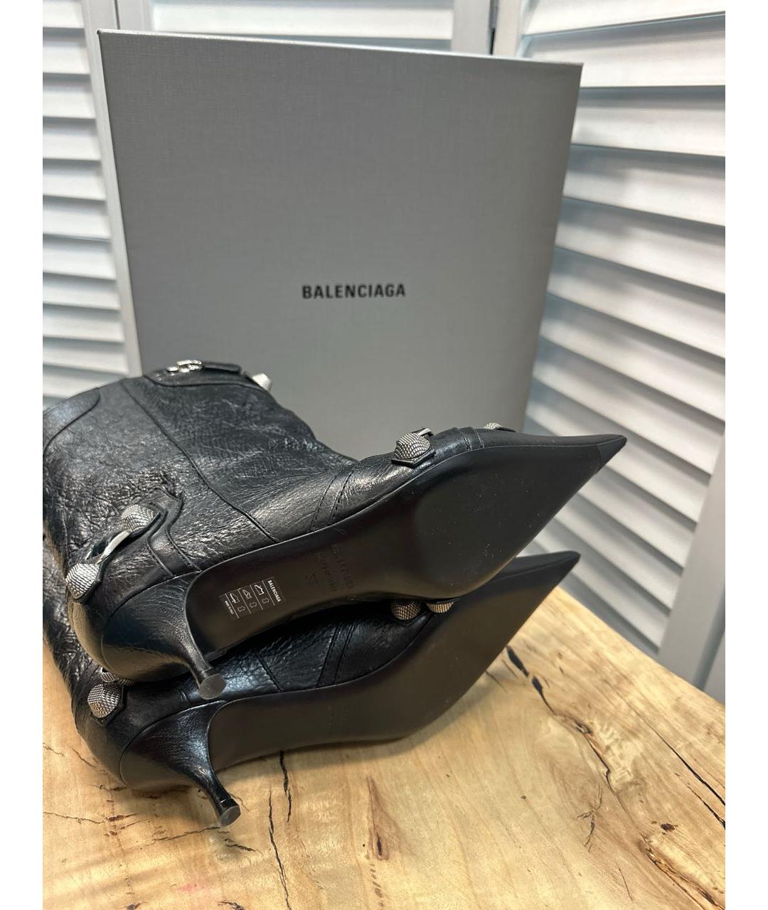 BALENCIAGA Черные кожаные ботильоны, фото 4
