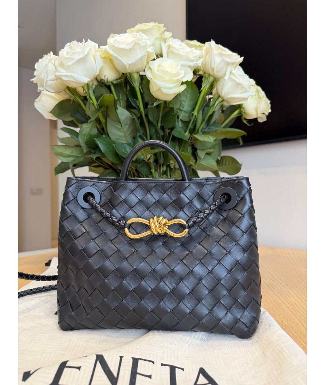 BOTTEGA VENETA Черная кожаная сумка с короткими ручками, фото 2