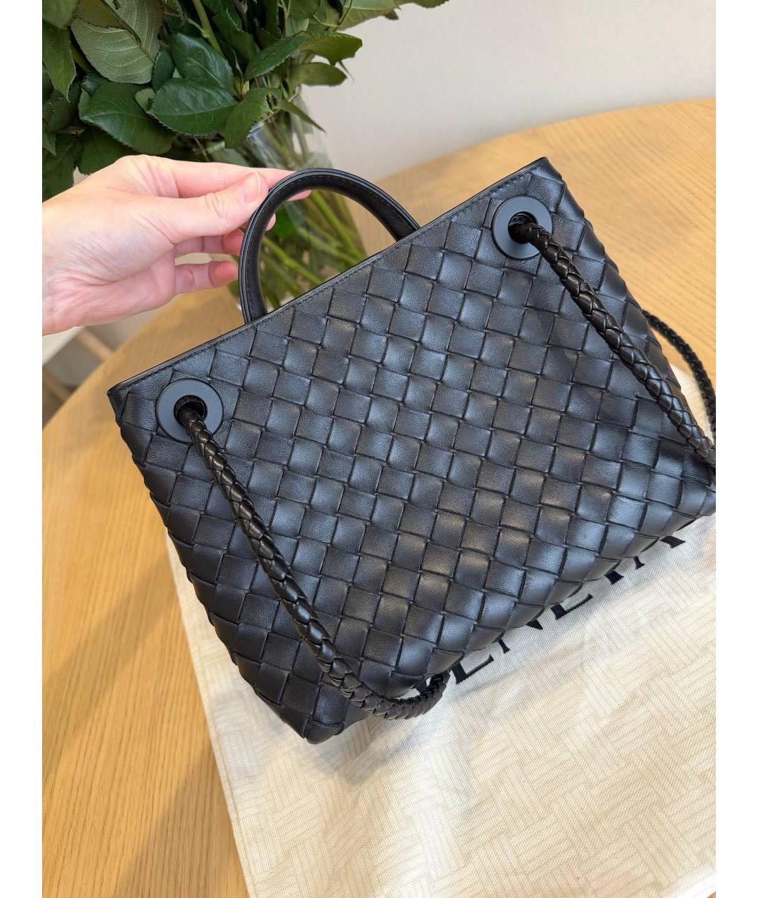 BOTTEGA VENETA Черная кожаная сумка с короткими ручками, фото 3