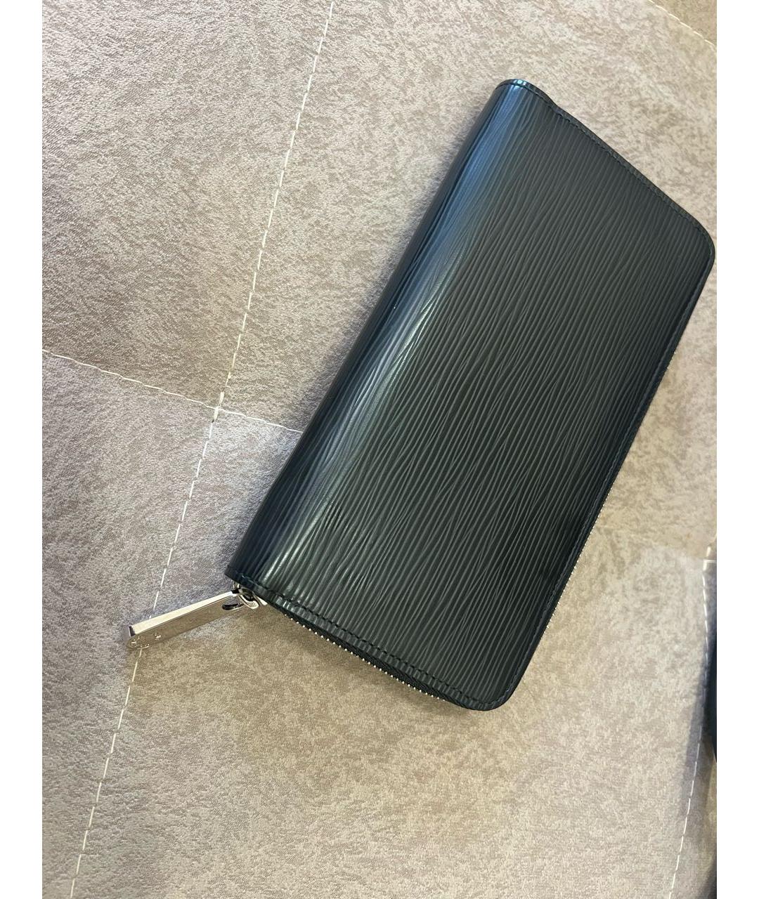 LOUIS VUITTON Черная кожаная сумка с короткими ручками, фото 6