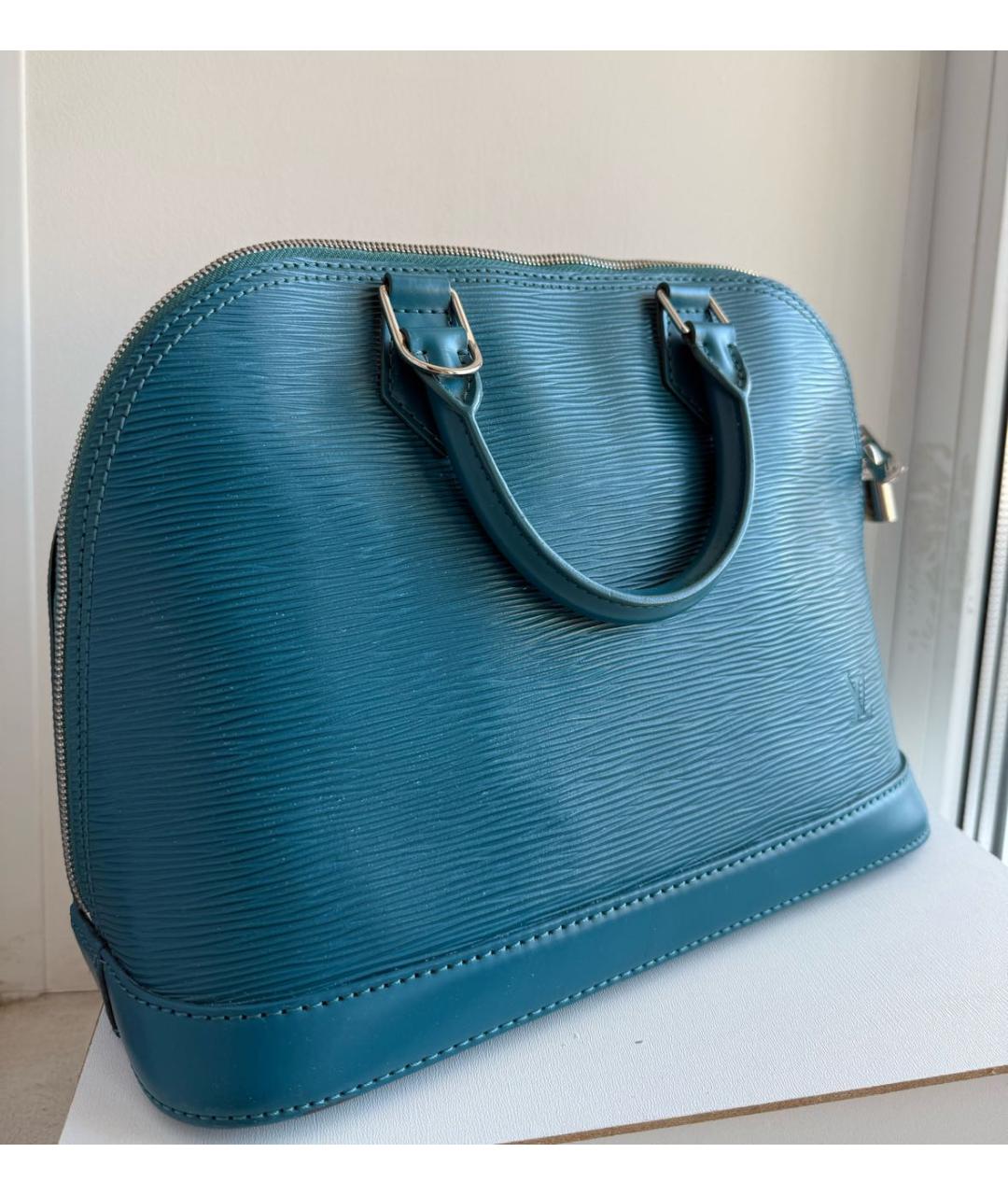 LOUIS VUITTON Голубая кожаная сумка с короткими ручками, фото 2