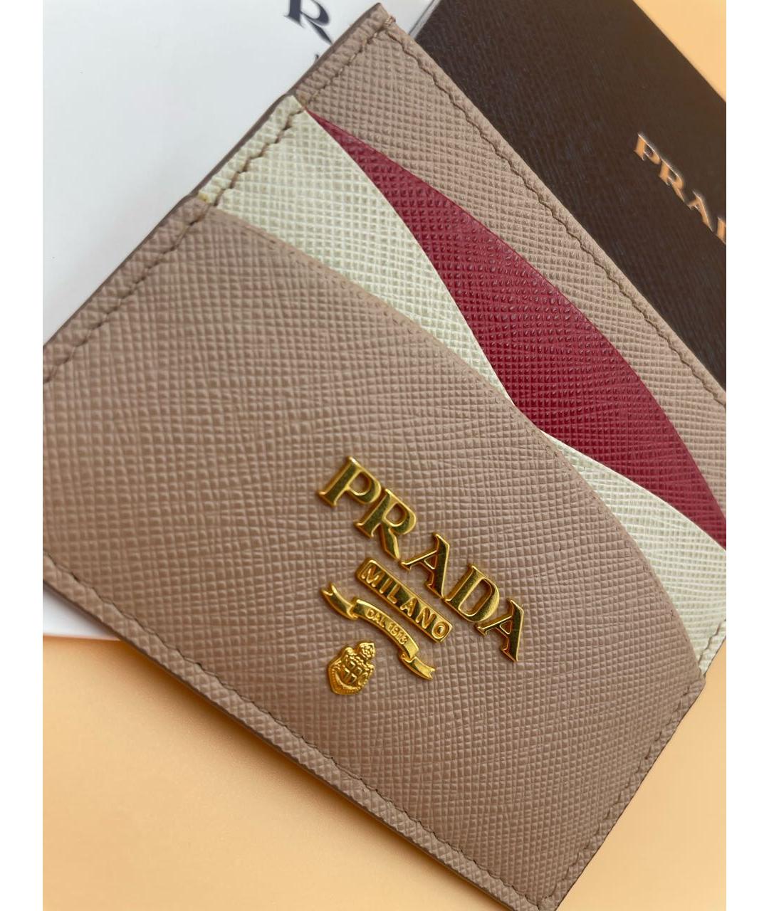 PRADA Коричневый кожаный кардхолдер, фото 3