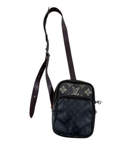 LOUIS VUITTON Сумка на плечо