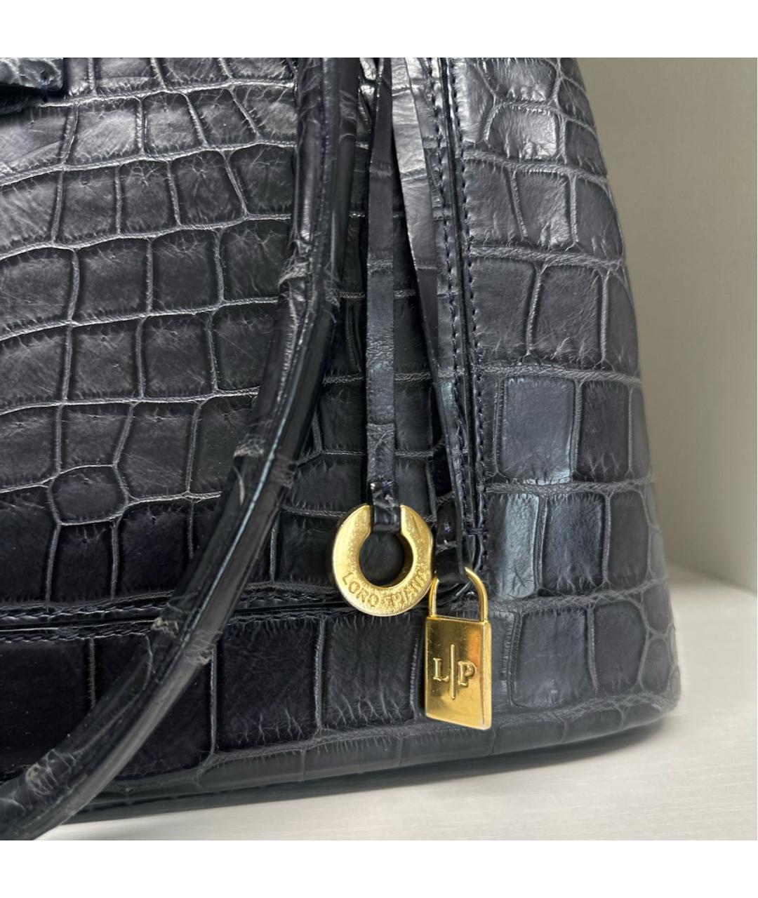 LORO PIANA Темно-синяя сумка с короткими ручками из экзотической кожи, фото 5