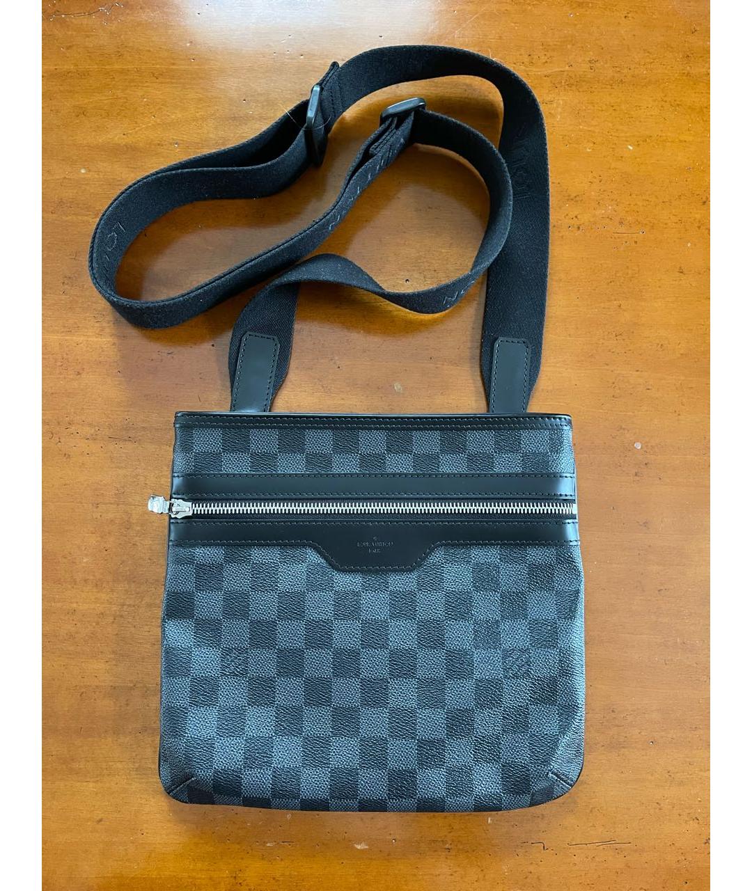 LOUIS VUITTON Антрацитовая сумка на плечо, фото 6