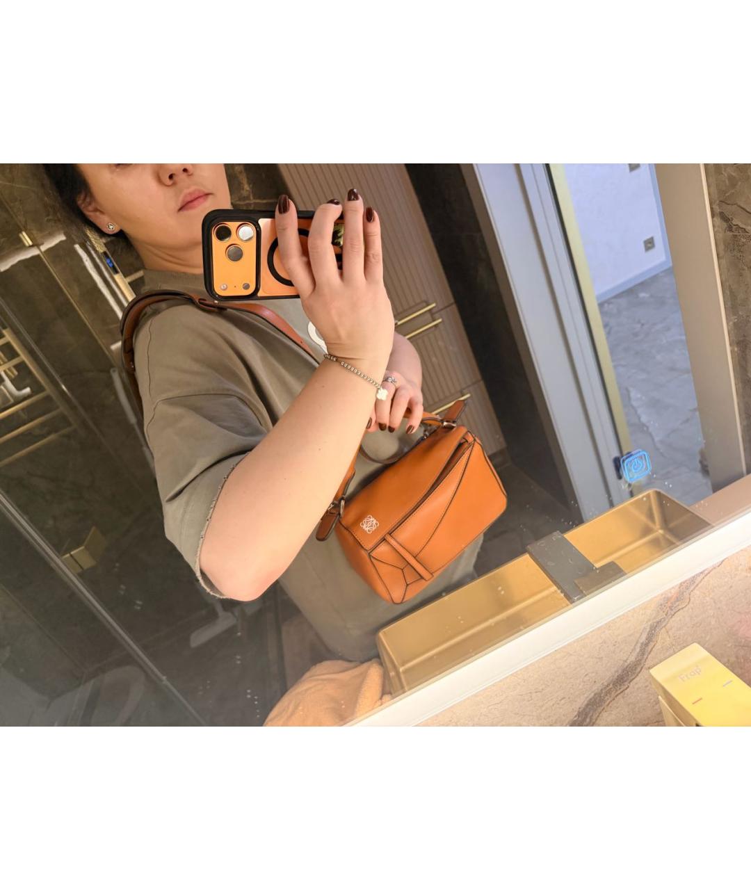 LOEWE Оранжевая кожаная сумка через плечо, фото 5