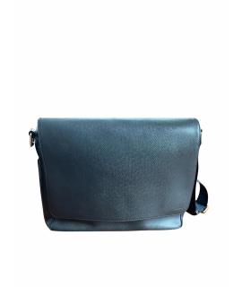 LOUIS VUITTON Сумка на плечо