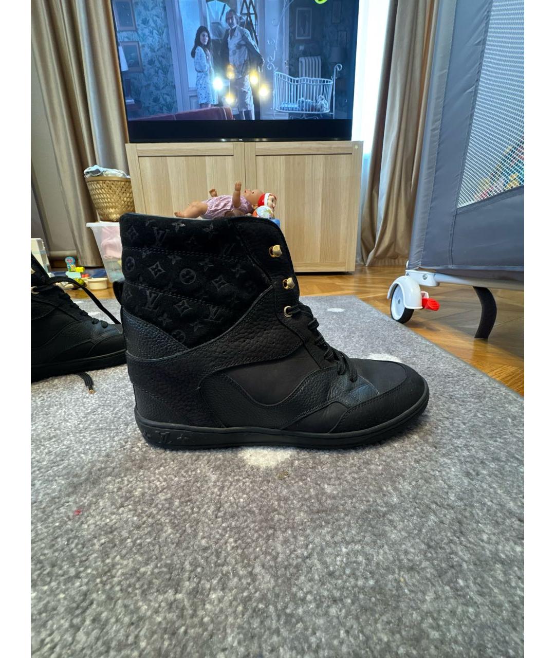 LOUIS VUITTON Черные кожаные ботинки, фото 5