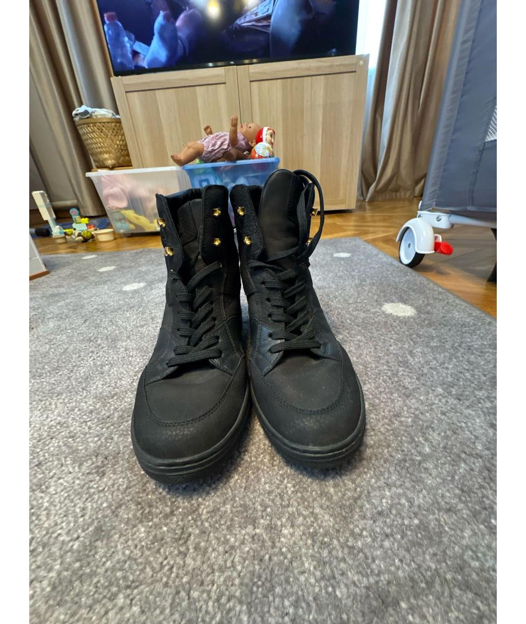 LOUIS VUITTON Черные кожаные ботинки, фото 2