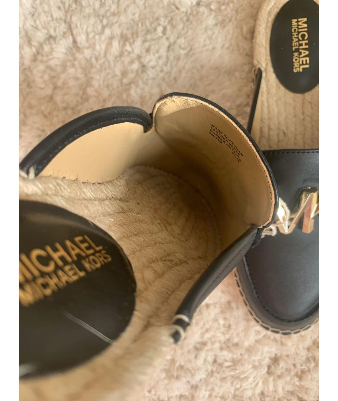 MICHAEL KORS Черные кожаные мюли, фото 6
