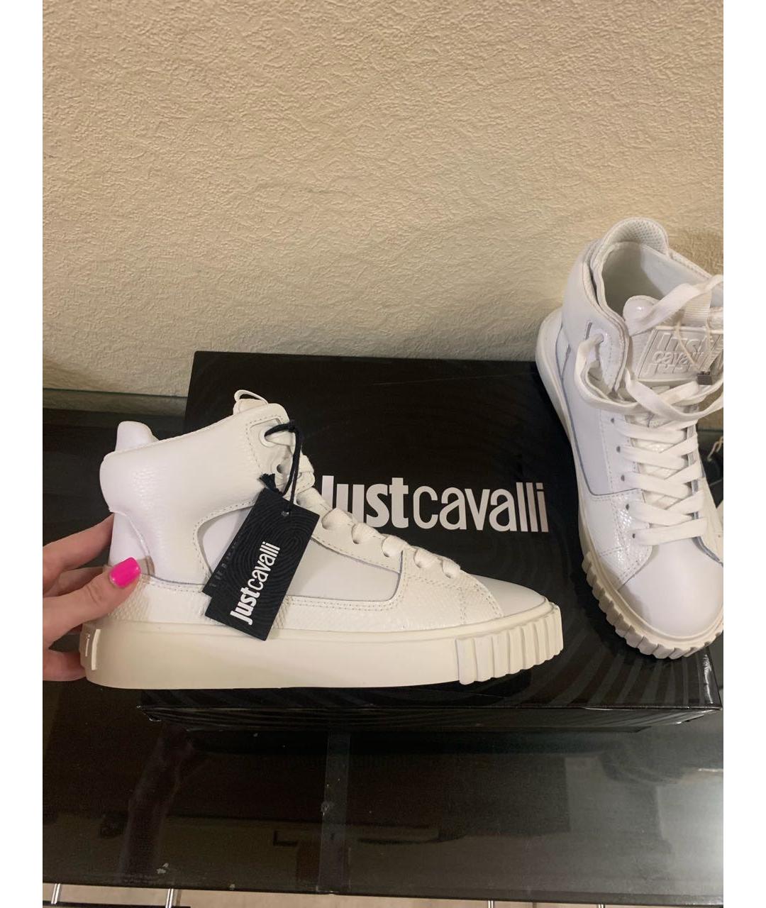 JUST CAVALLI Белые кожаные кроссовки, фото 4