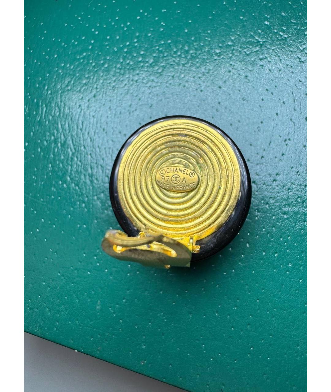 CHANEL Черные металлические клипсы, фото 4