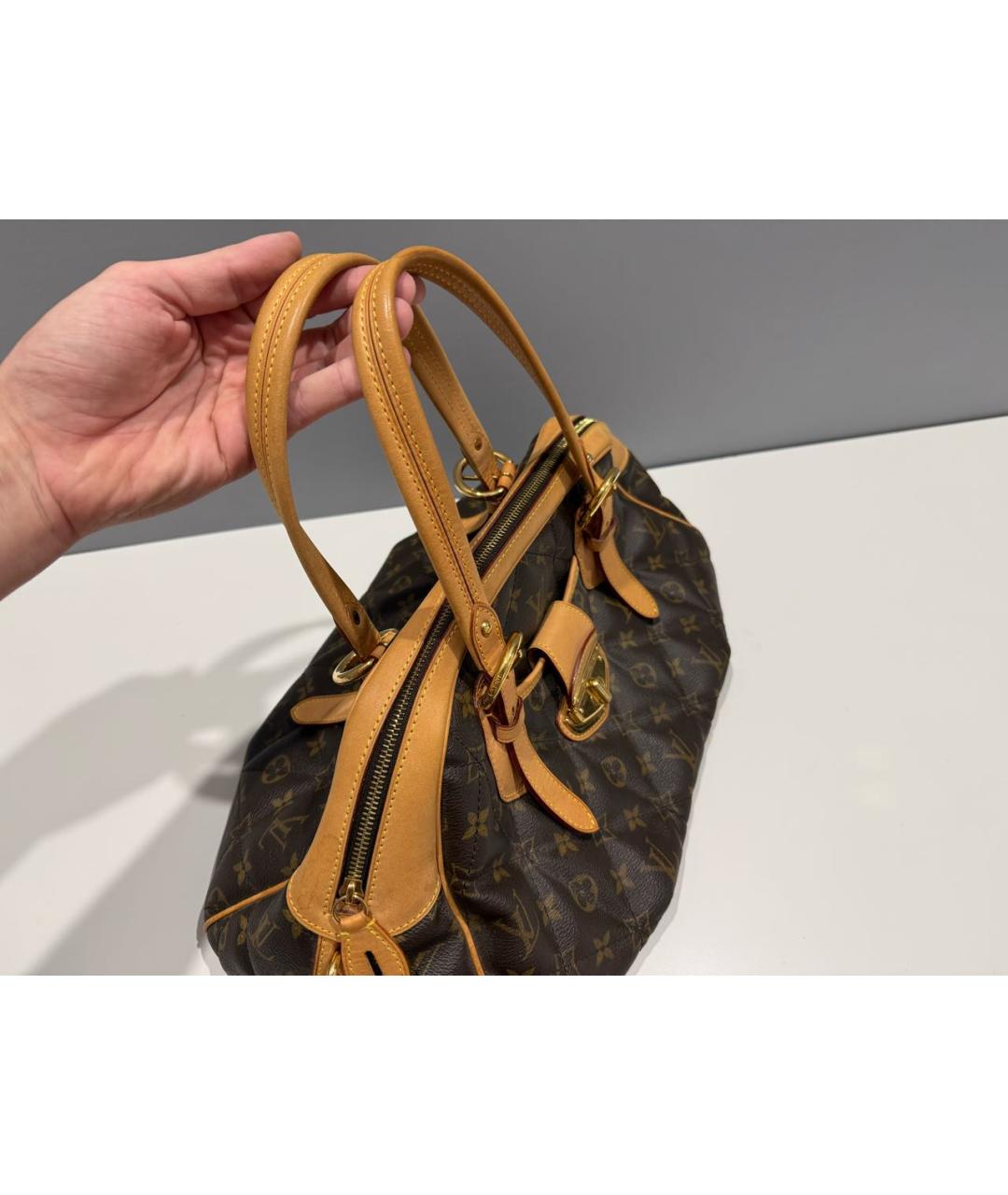LOUIS VUITTON Коричневая сумка с короткими ручками, фото 8