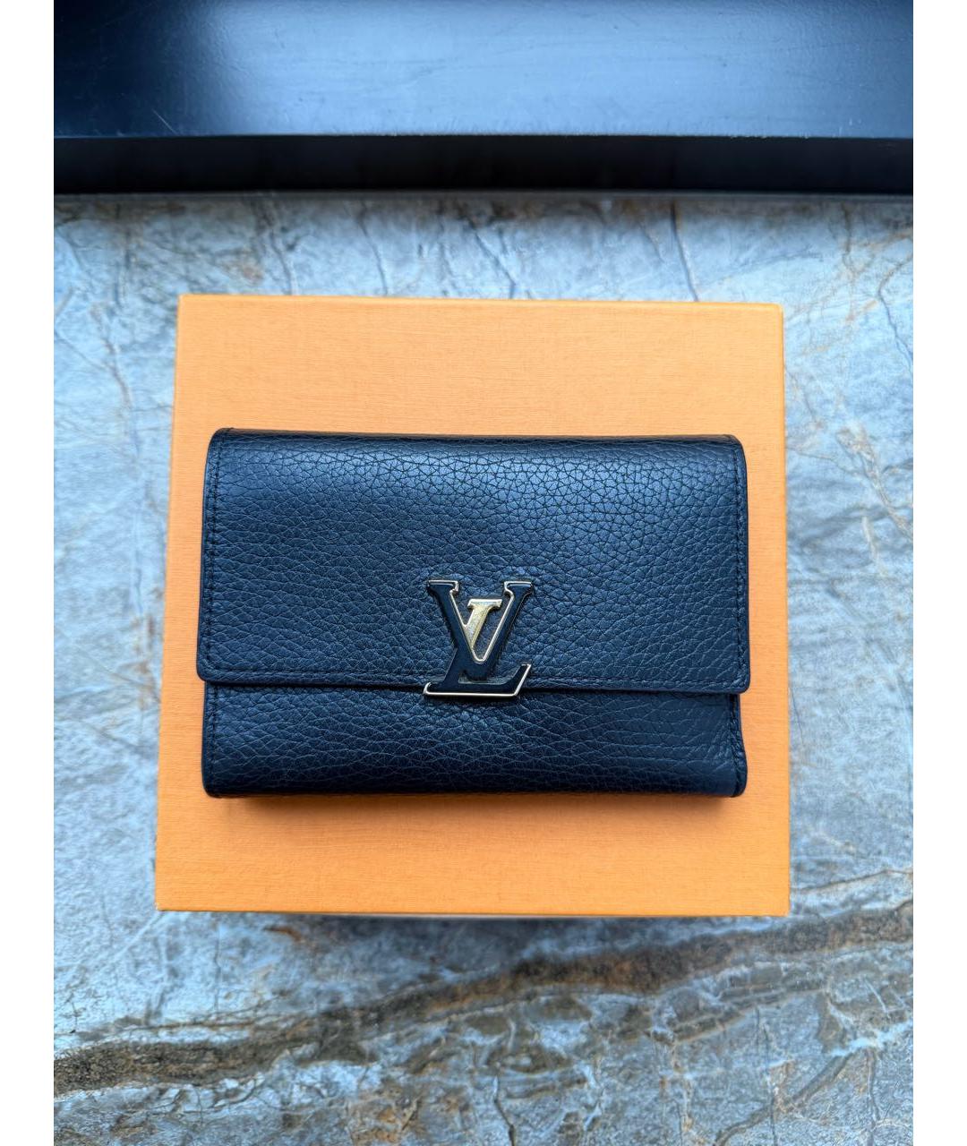 LOUIS VUITTON Темно-синий кожаный кошелек, фото 6