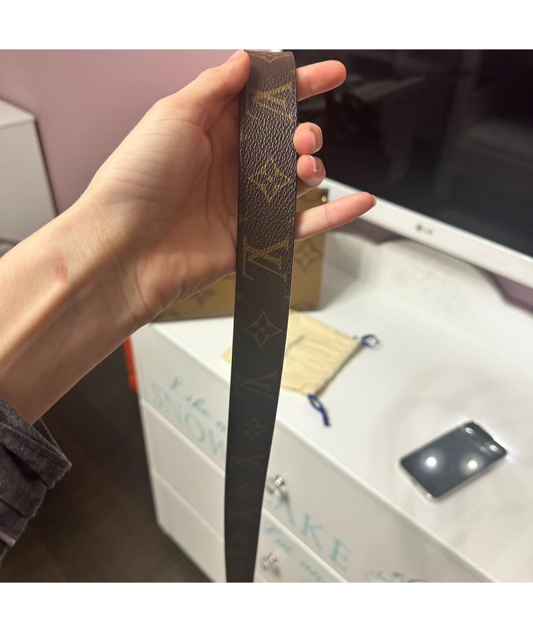 LOUIS VUITTON Коричневый кожаный ремень, фото 6