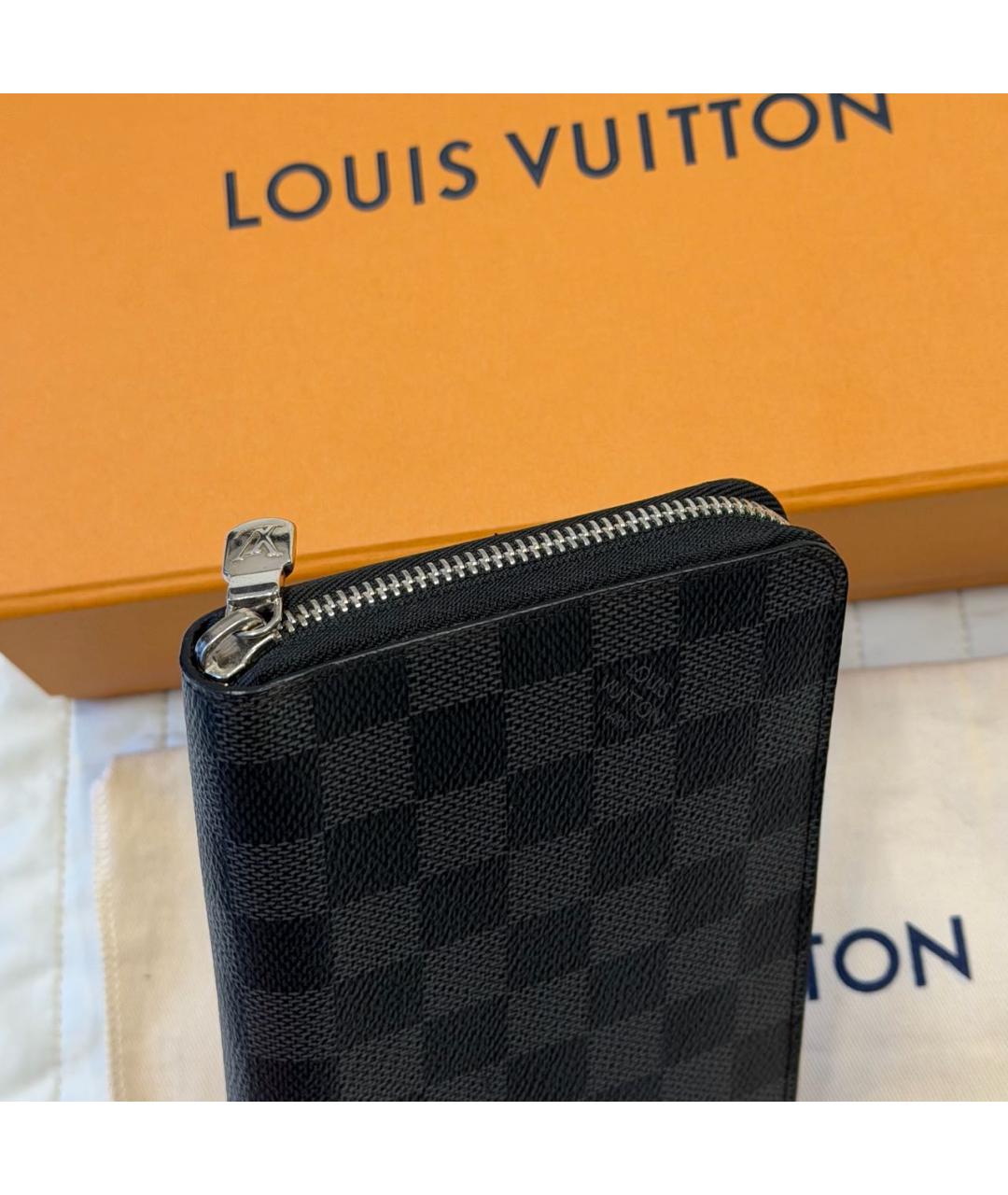 LOUIS VUITTON Антрацитовый кожаный кошелек, фото 7