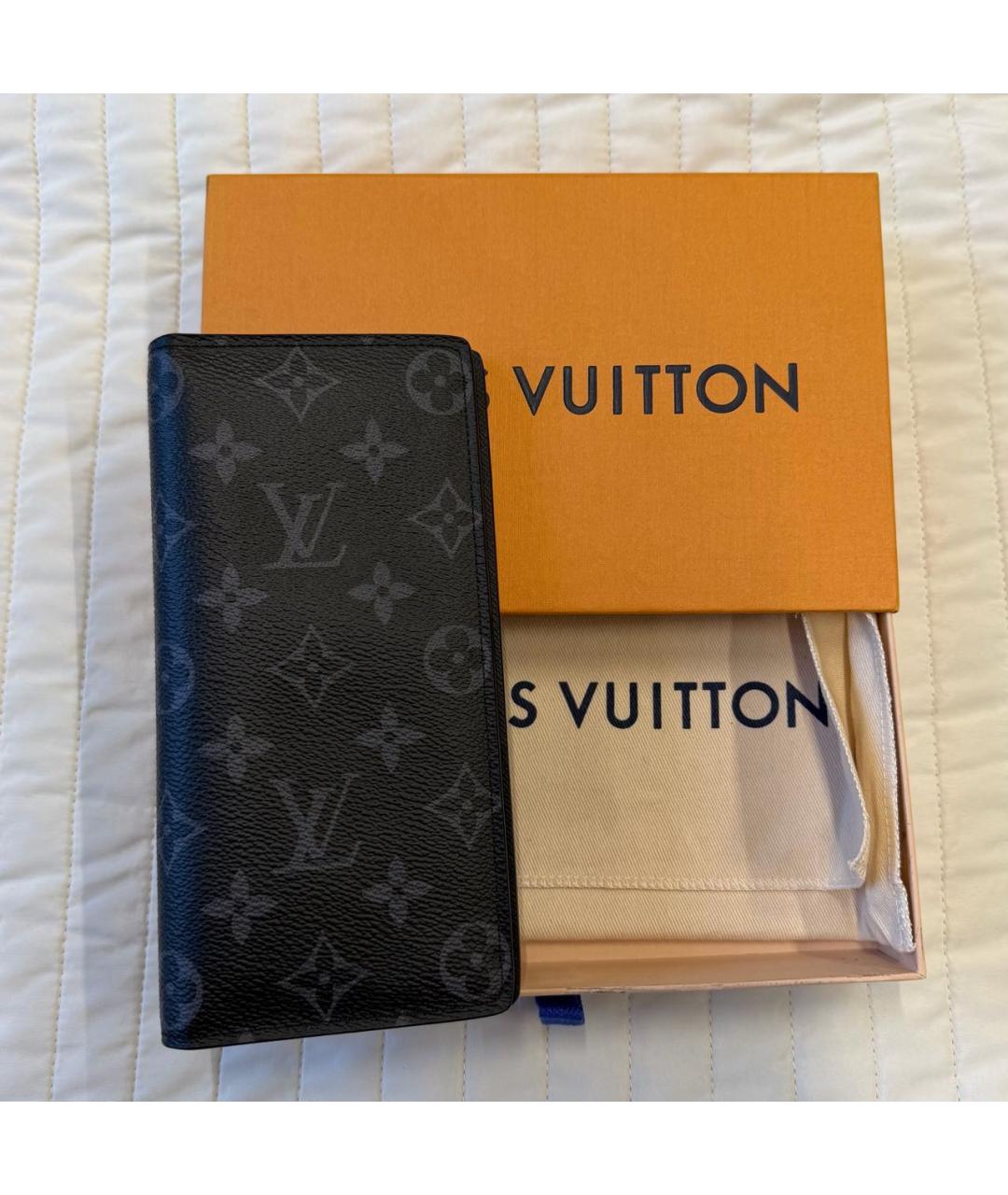 LOUIS VUITTON Антрацитовый кожаный кошелек, фото 2