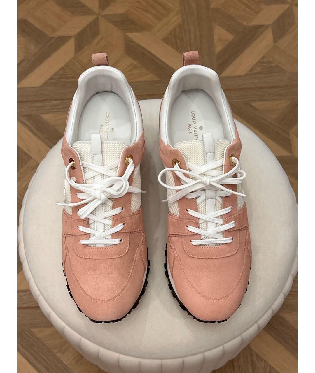 LOUIS VUITTON Розовые замшевые кроссовки, фото 2