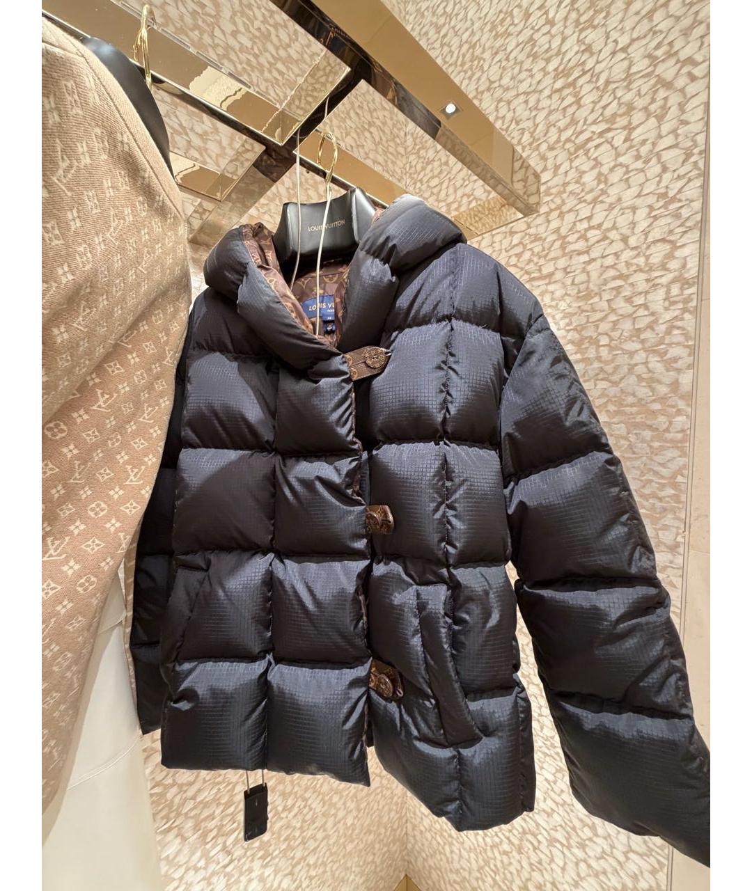 LOUIS VUITTON Черный пуховик, фото 2
