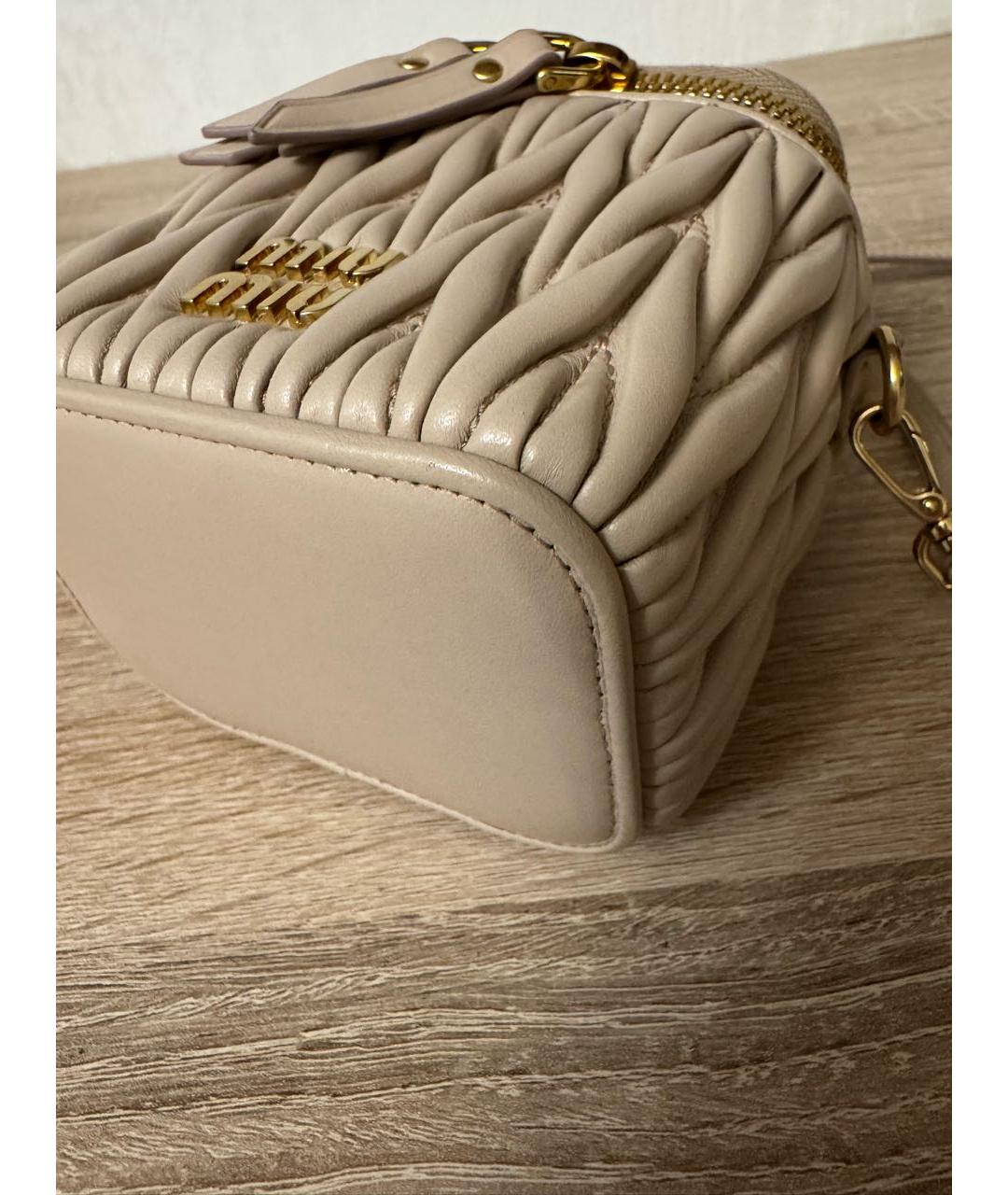 MIU MIU Коричневая кожаная сумка через плечо, фото 3