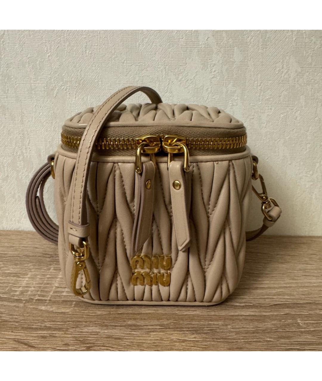 MIU MIU Коричневая кожаная сумка через плечо, фото 8