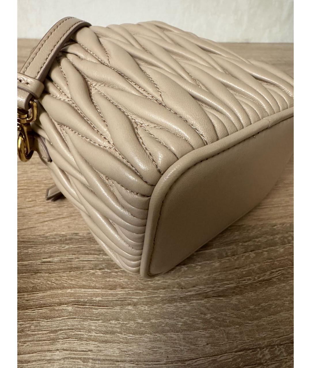 MIU MIU Коричневая кожаная сумка через плечо, фото 6