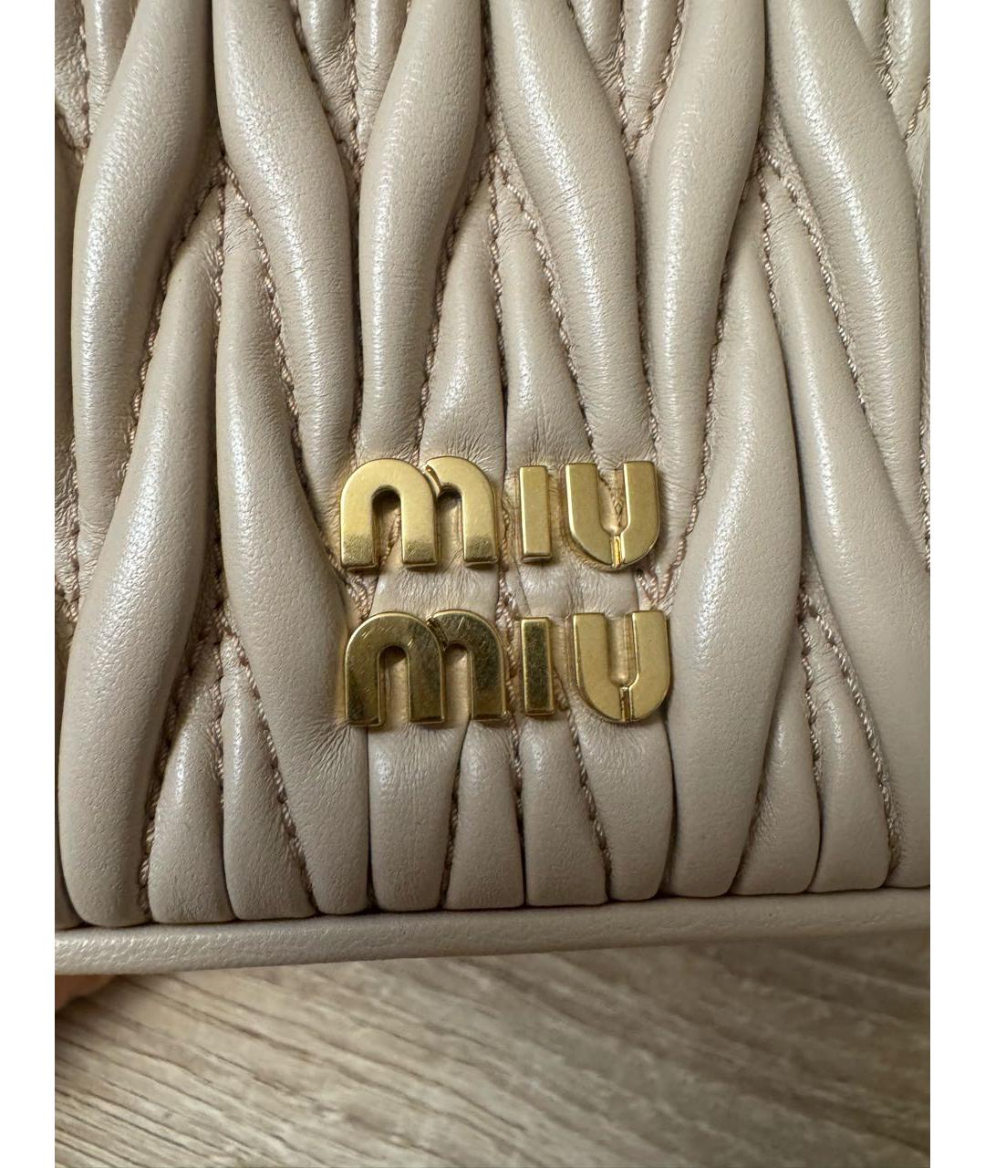 MIU MIU Коричневая кожаная сумка через плечо, фото 7