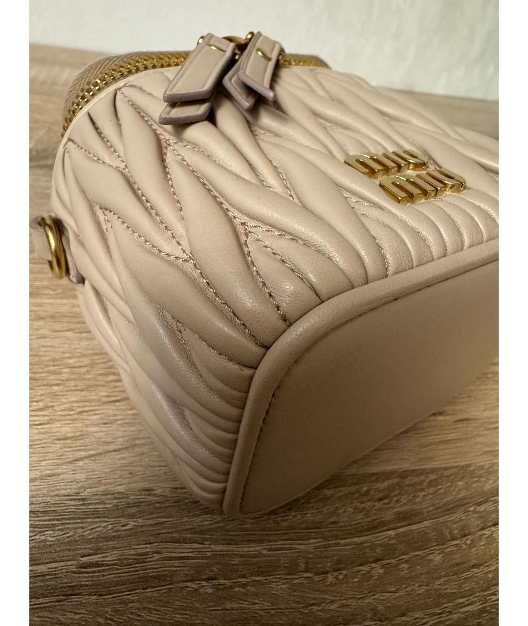 MIU MIU Коричневая кожаная сумка через плечо, фото 4