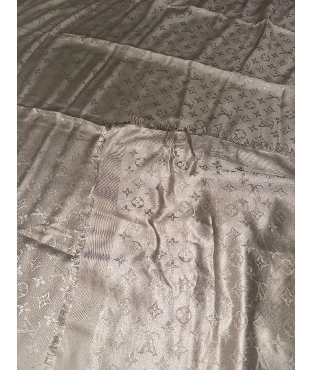 LOUIS VUITTON Серебрянный шелковый платок, фото 3