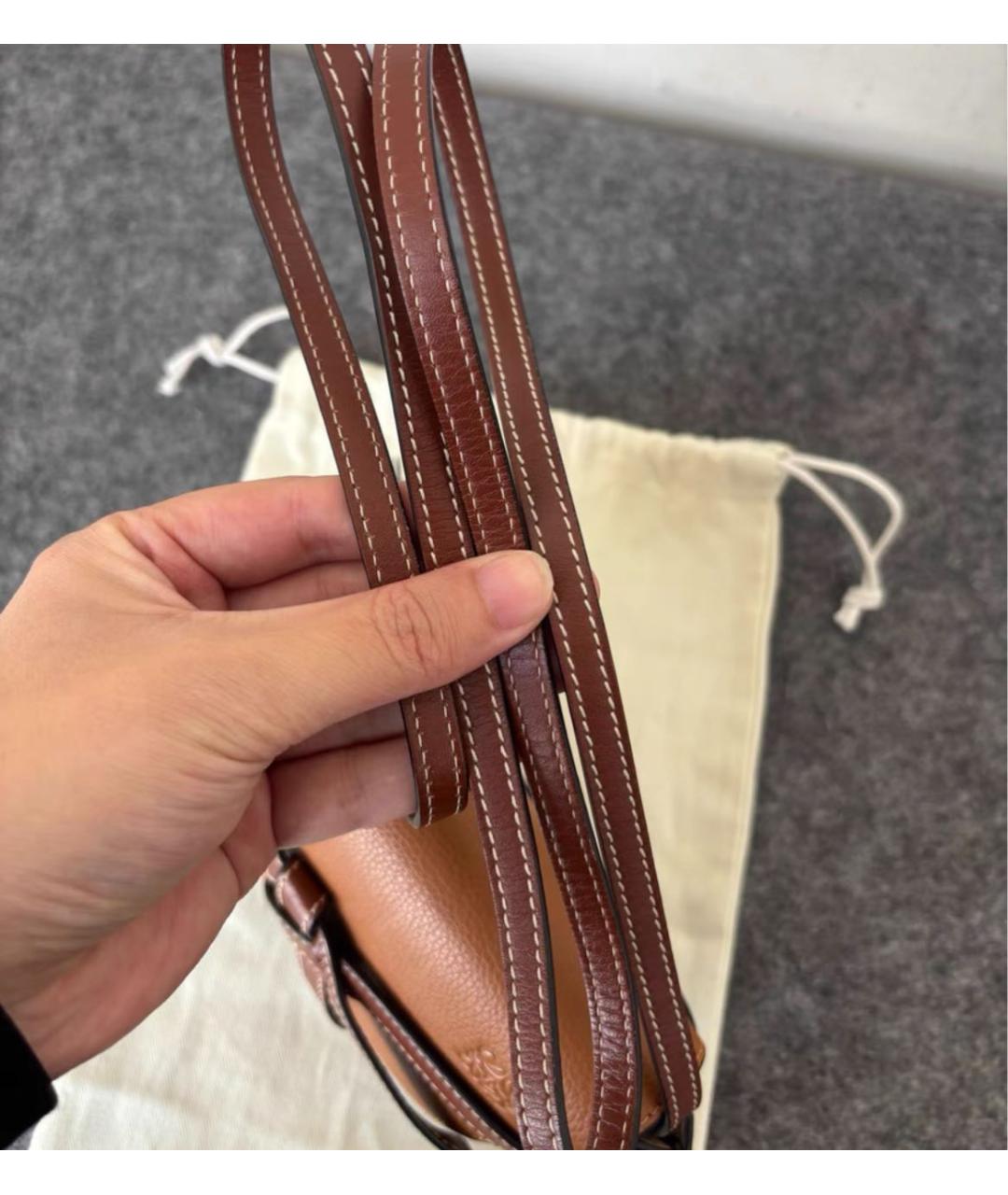LOEWE Коричневая кожаная сумка через плечо, фото 6