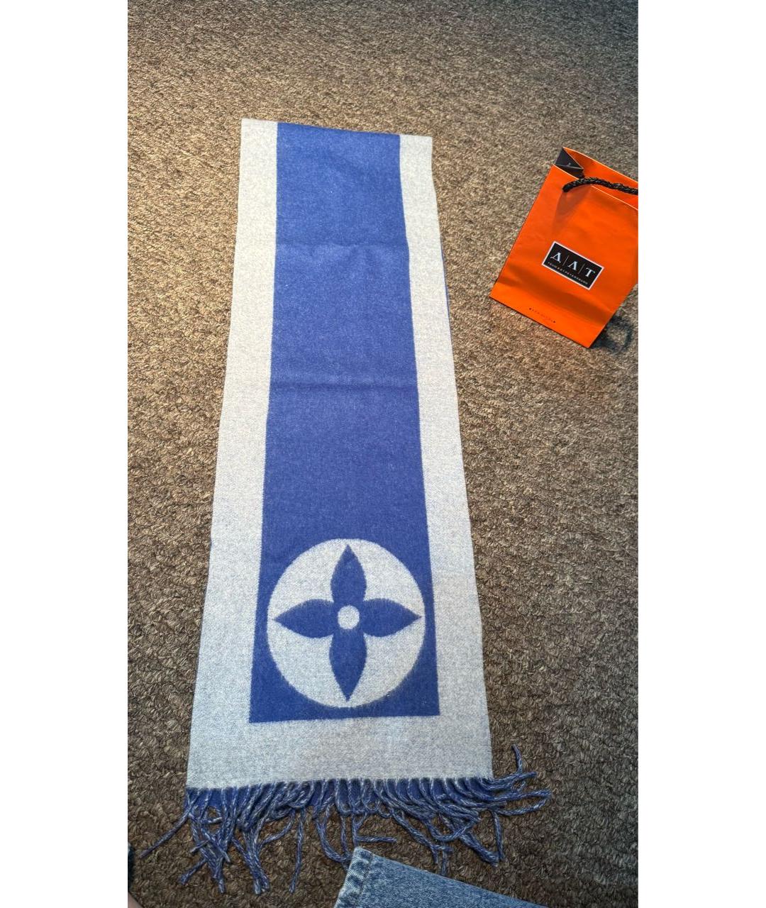 LOUIS VUITTON Синий шерстяной шарф, фото 3
