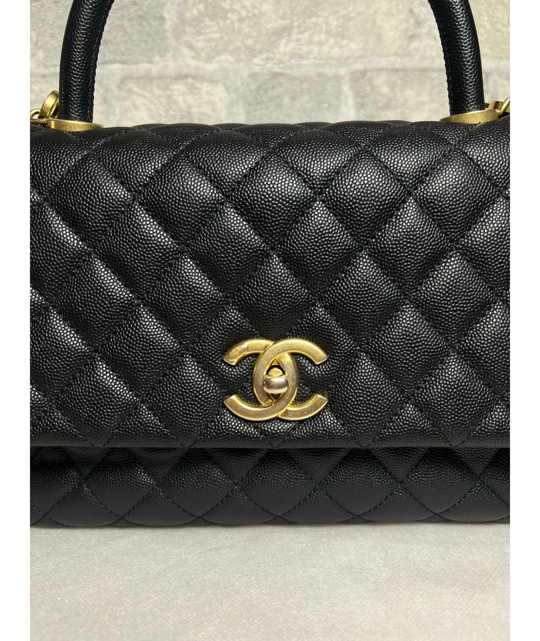 CHANEL Черная кожаная сумка с короткими ручками, фото 3