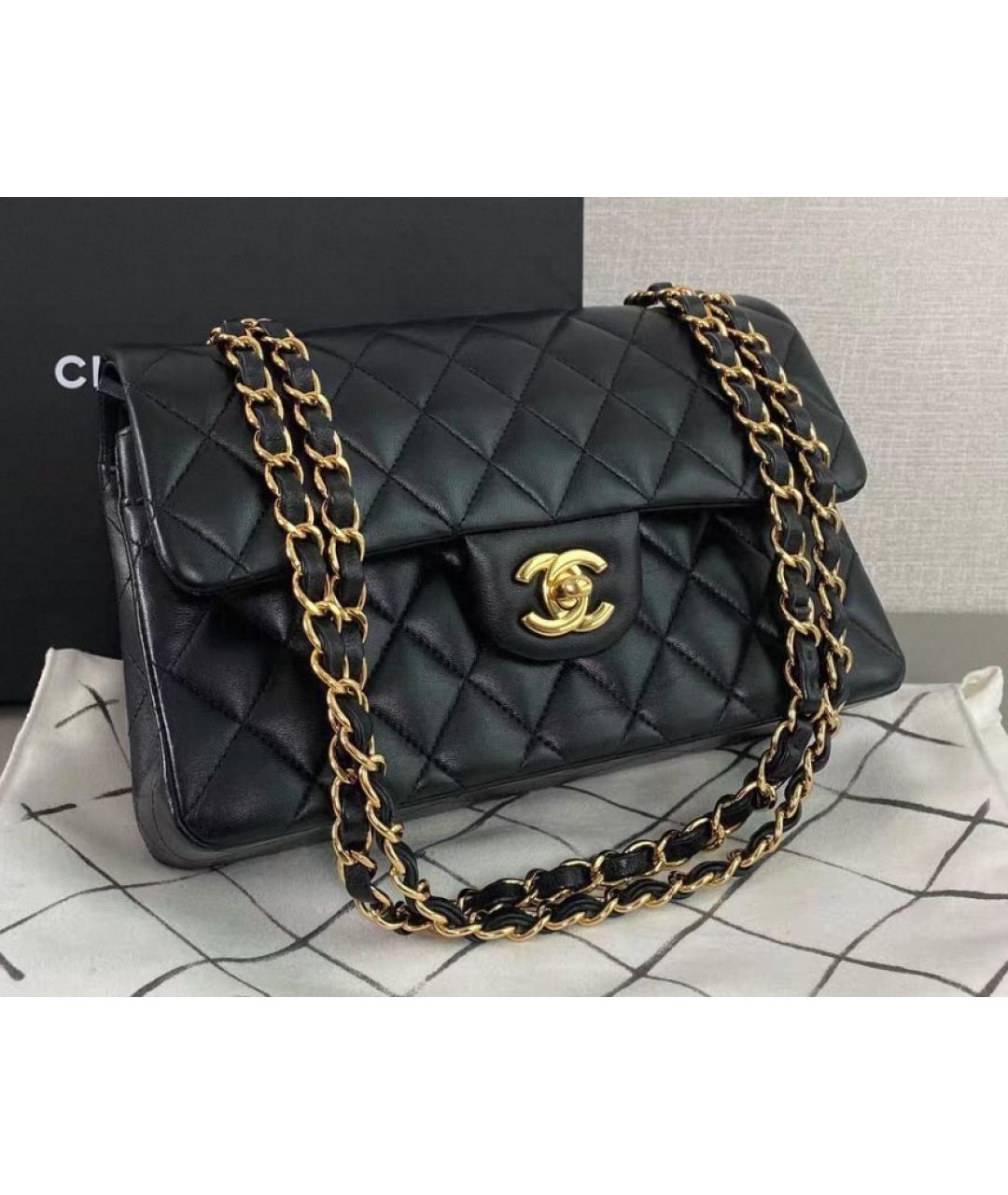 CHANEL Черная кожаная сумка через плечо, фото 4