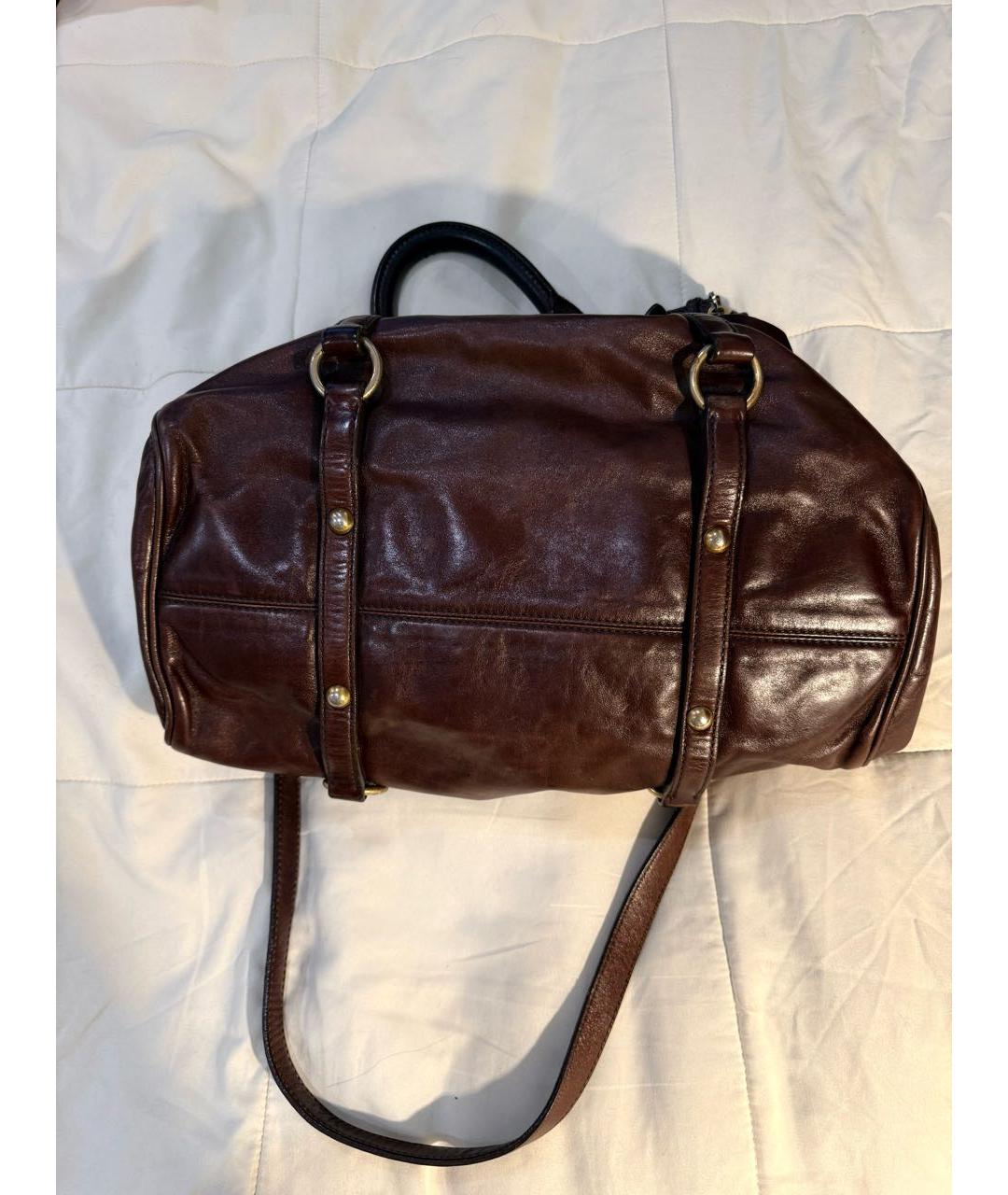 MIU MIU Коричневая кожаная сумка с короткими ручками, фото 2