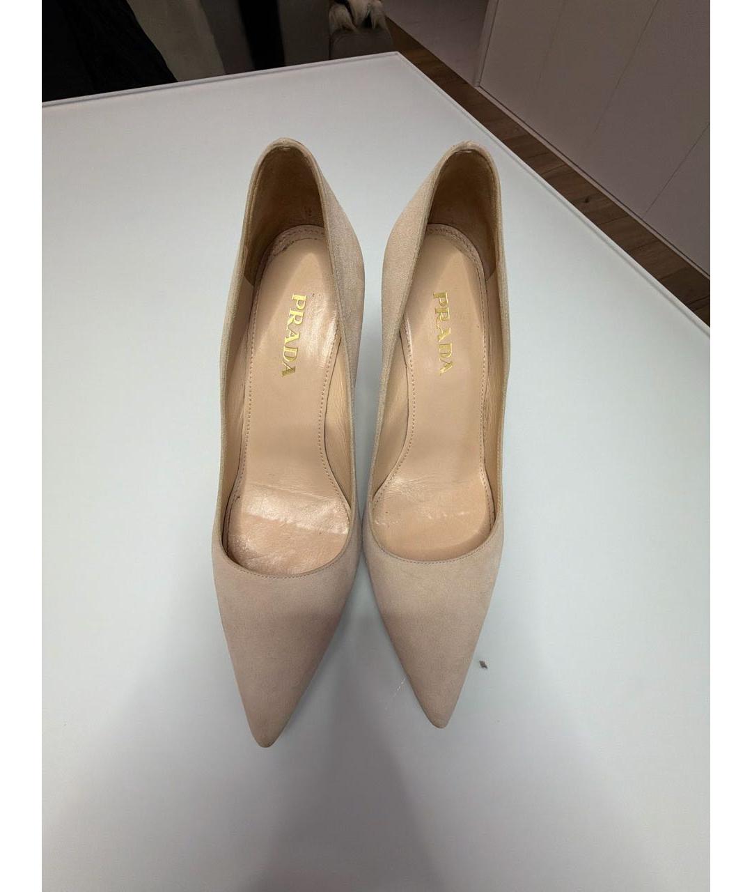 PRADA Бежевые замшевые туфли, фото 3
