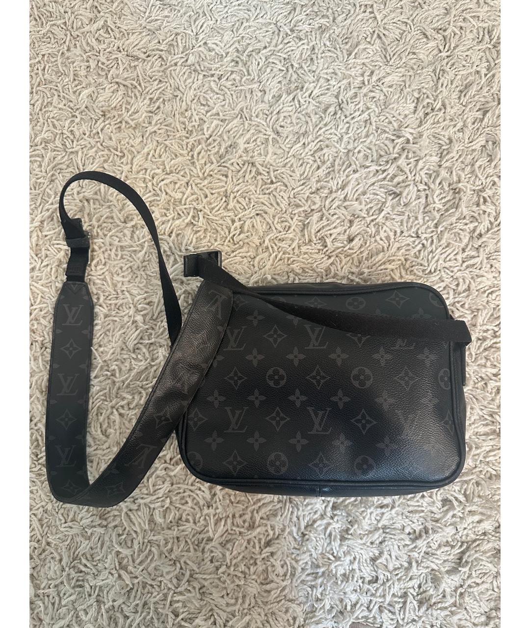 LOUIS VUITTON Черная кожаная сумка на плечо, фото 2