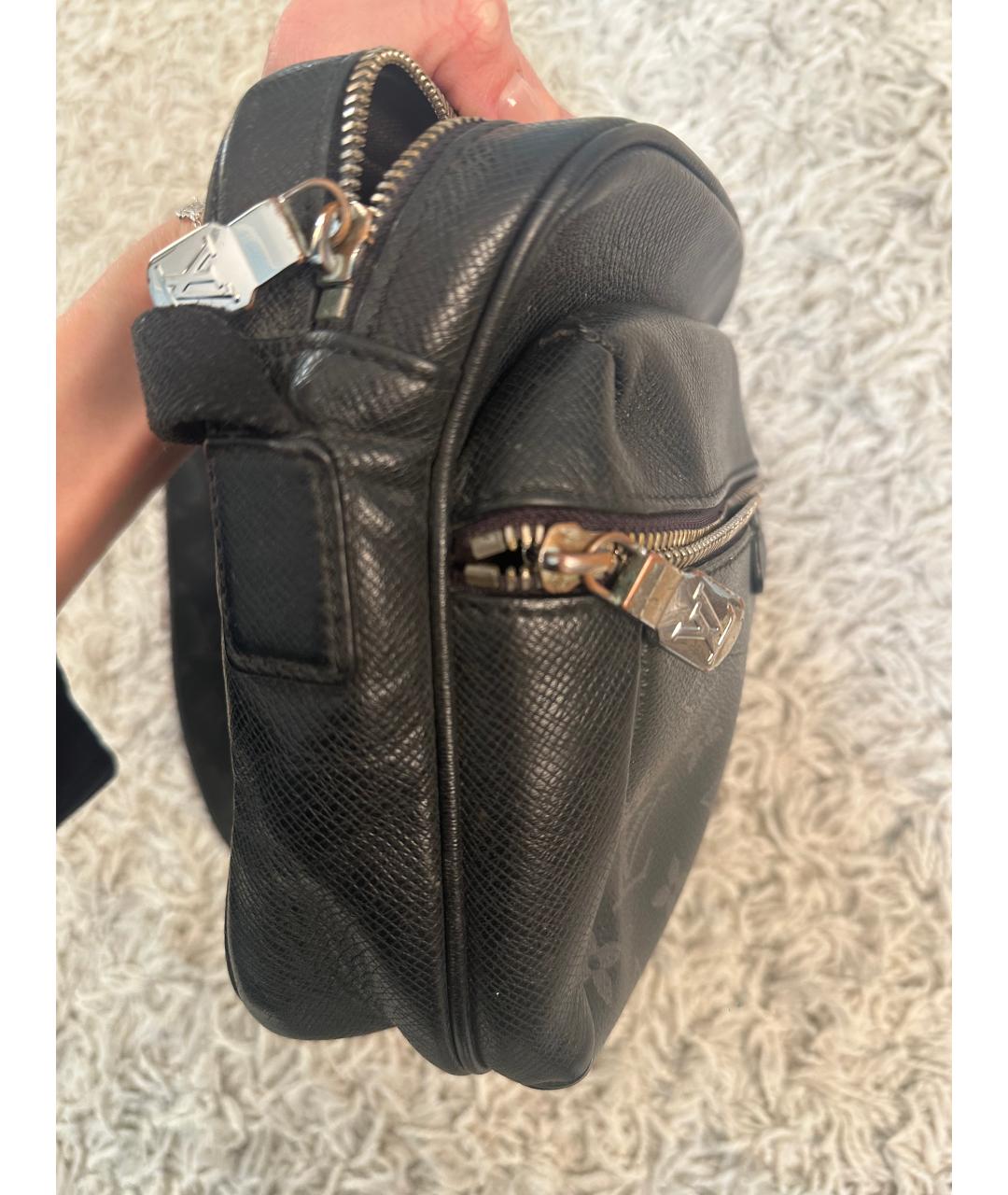 LOUIS VUITTON Черная кожаная сумка на плечо, фото 3