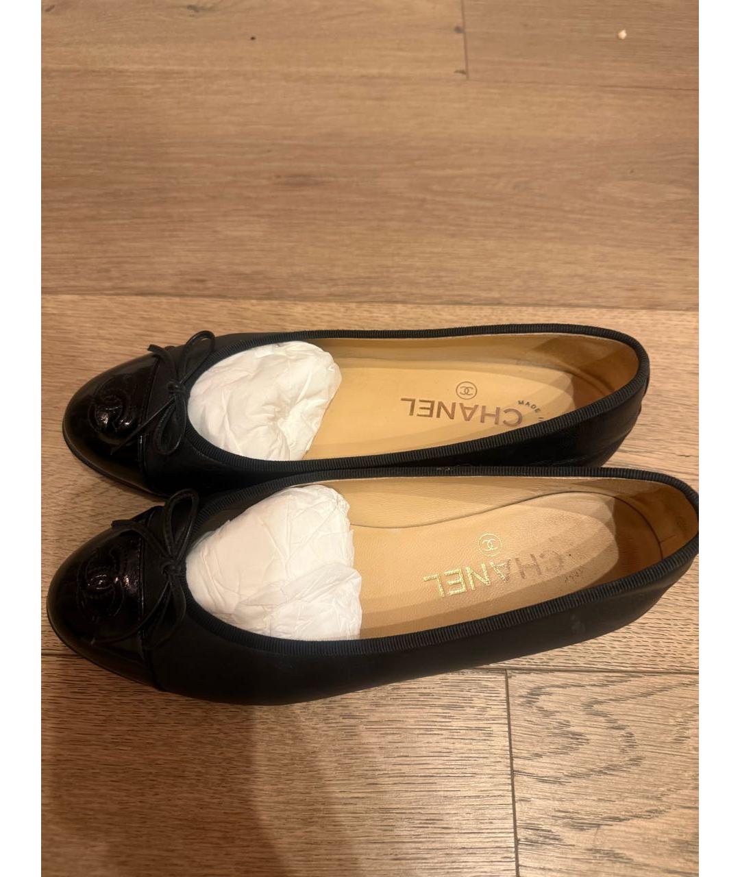 CHANEL Черные кожаные балетки, фото 5