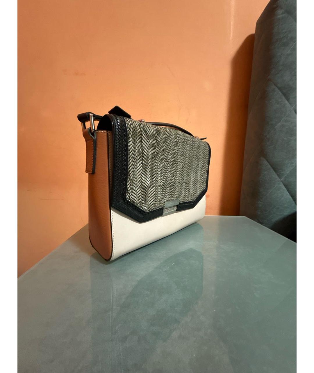 BCBG MAXAZRIA Бежевая сумка через плечо из искусственной кожи, фото 2