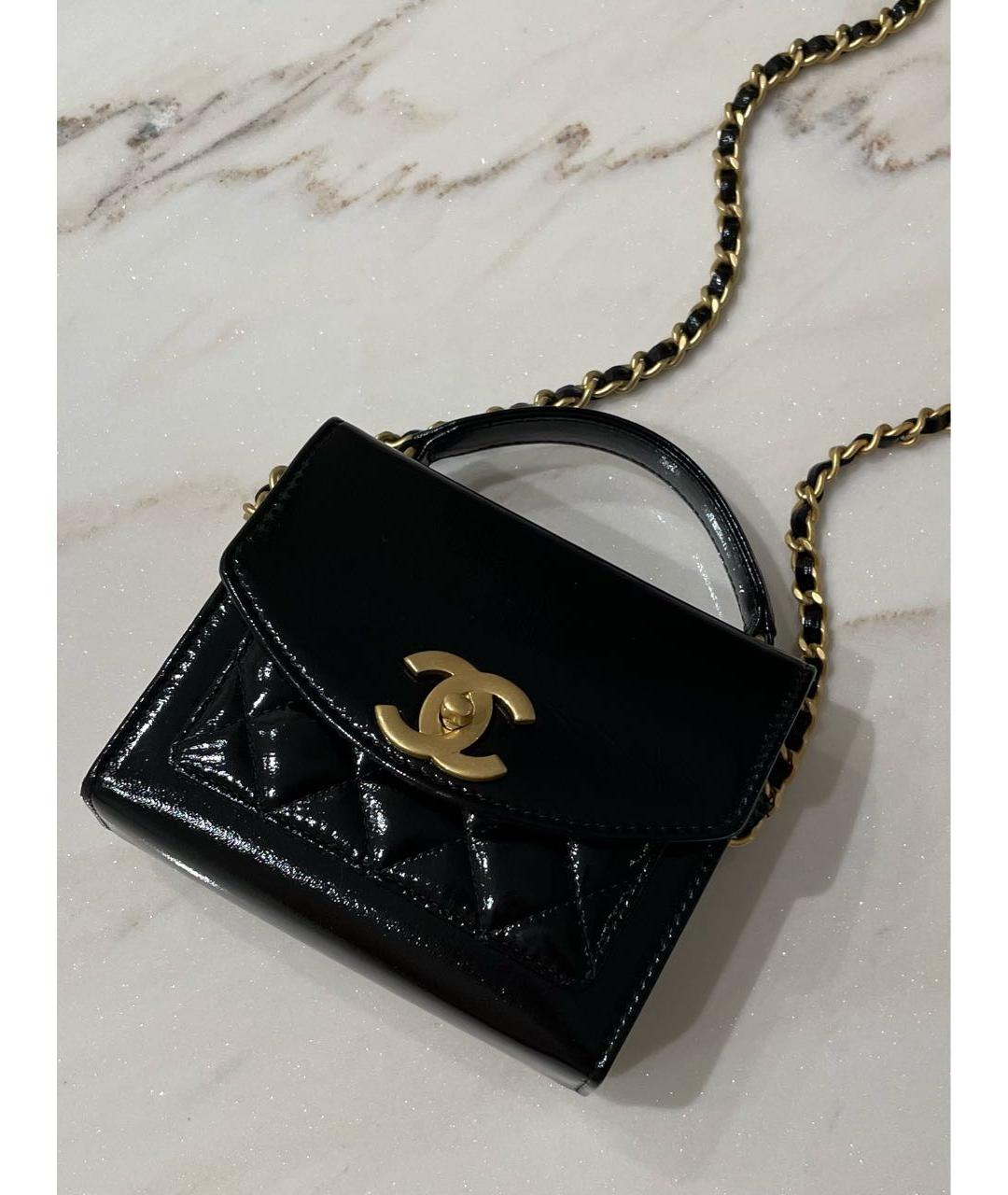 CHANEL Черная сумка через плечо из лакированной кожи, фото 4