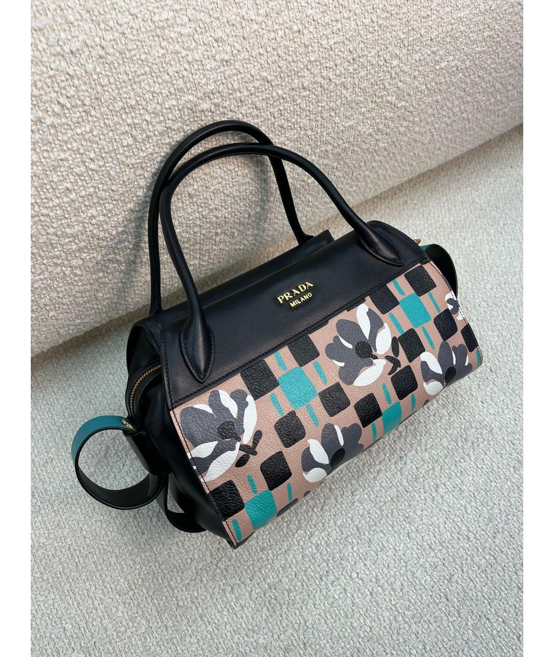 PRADA Черная кожаная сумка с короткими ручками, фото 2